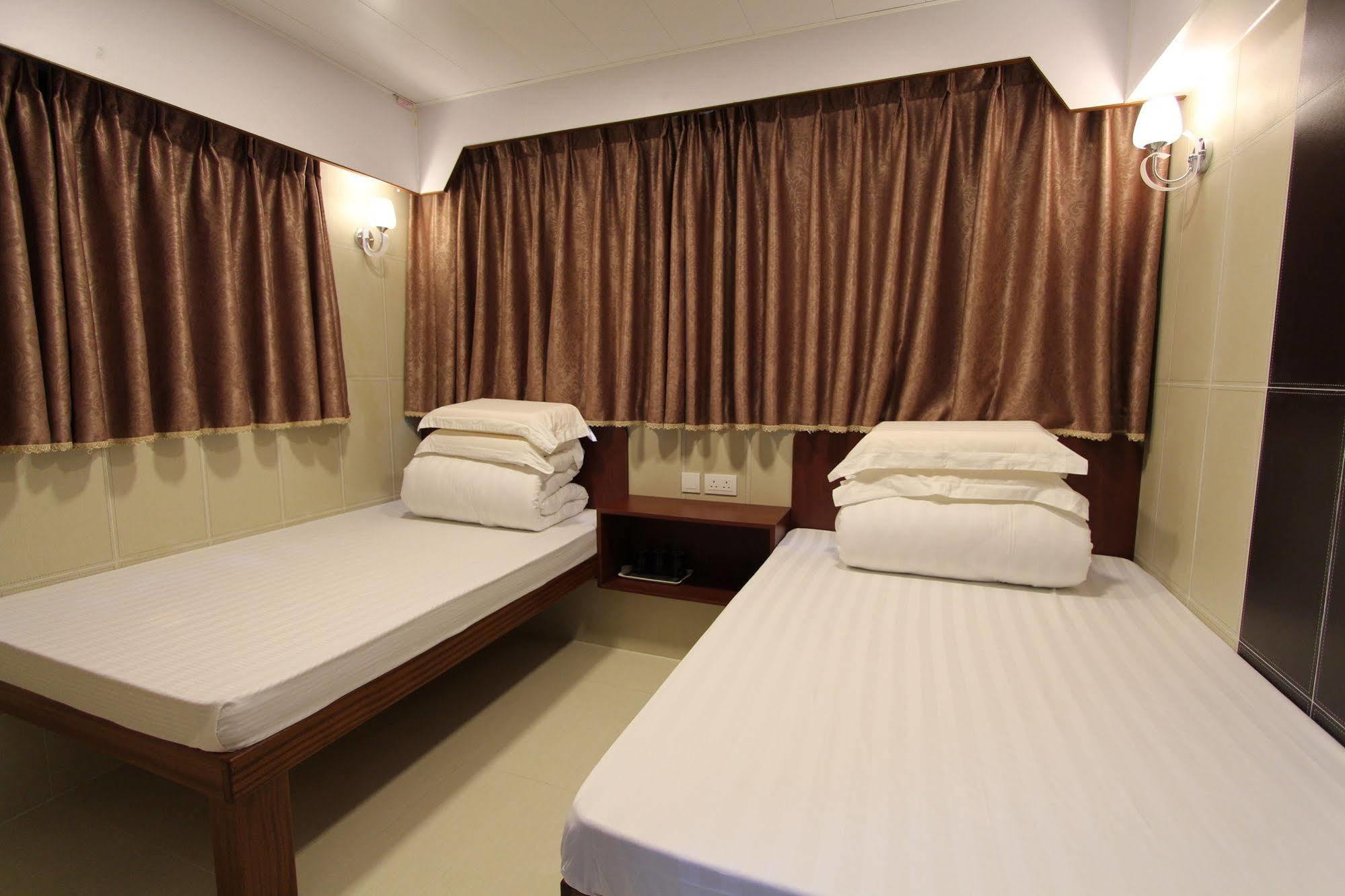 Prince Hotel Hong Kong Exterior photo